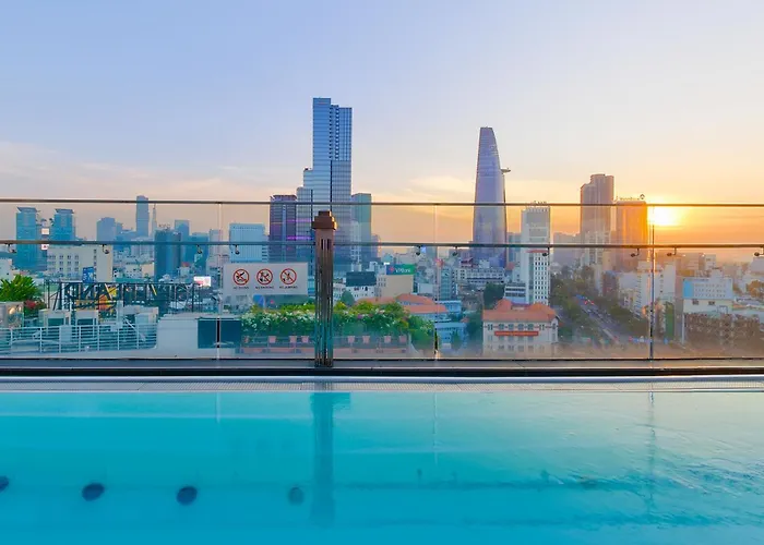 Winsuites Saigon Hotel